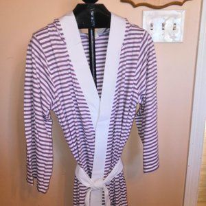 Nine Space Robe White/Lavender Stripe